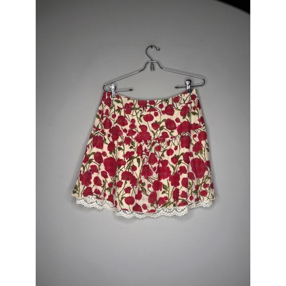 ANNA SUI for Anthro Dresses & Skirts - ANNA SUI for Anthro Mini Skirt Cream with Red Floral Lace Hem Cotton Silk Size 6
